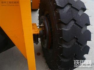 小厂生产的小装载机