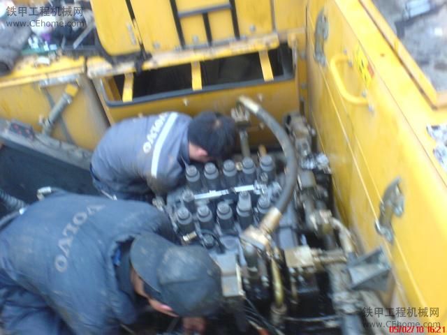 700LB又開(kāi)刀了