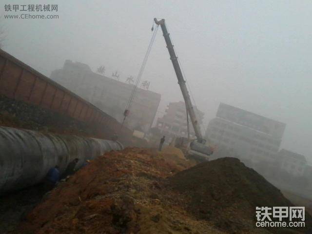 管子吊車才能吊起。