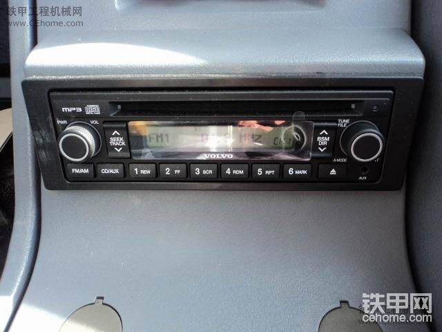 帶碟機(jī)的收音機(jī)低音超爽