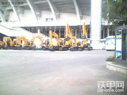 快來看！?。?！全是新車！！8月22日哈爾濱國(guó)際會(huì)展中心拍攝1