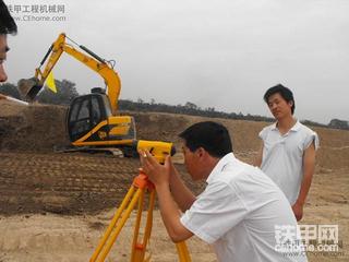 我家的JCB JZ75