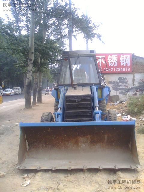 JCB 2t 3cx 两头忙