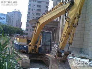 我的小松120-5初來(lái)報(bào)到 系廣東佬就快來(lái)棒場(chǎng)！