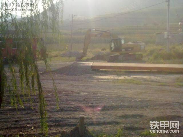 路邊沒(méi)活的卡特