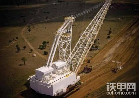 行走的鋼鐵巨人——Bucyrus 8750 拉鏟挖掘機(jī)