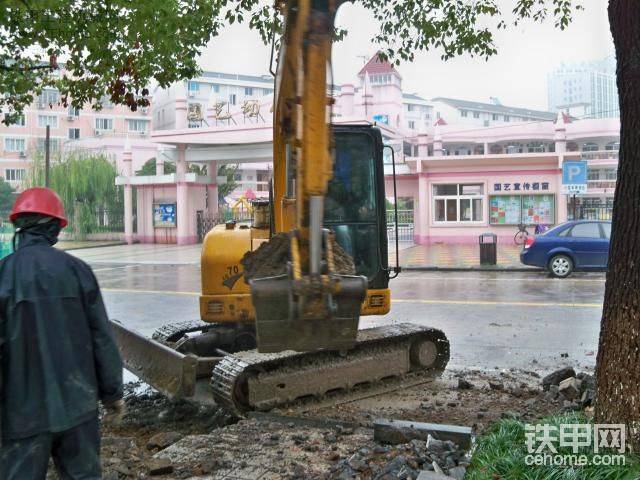 現(xiàn)在拍的、雖然說沒拍到正臉，但有視頻
