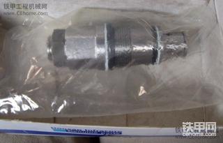 请教高人，斗山60回转日怪问题