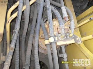 210-7  05年的机器 什么都没有修过 8000多小时了55万  贵吗