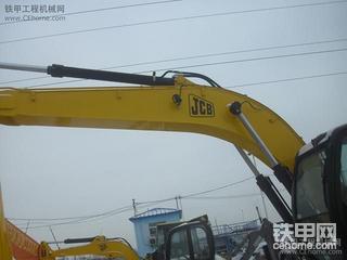 新到JCB220多圖