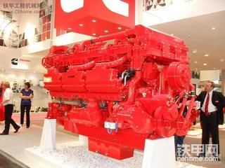 V型18缸重型礦卡柴油發(fā)動機--康明斯QSK78