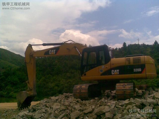 我的進口CAT320D