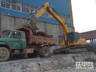 SY215C-8用车一年半生活点滴