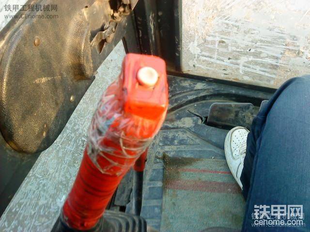 4800小時(shí)喇叭的接線壞了,自己加的開(kāi)關(guān). - - 