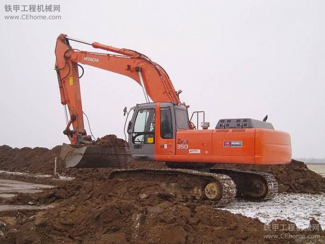 國外的HITACHI Zaxis 350，圖1024×768Pixel（7P）