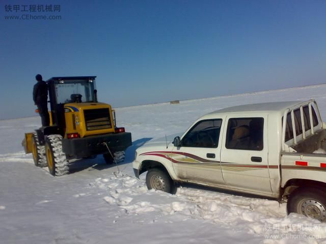 快让我在雪地上撒点野！