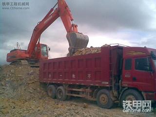 DOOSAN370Lc-7提机至近5000小时使用作业