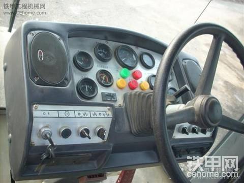 万邦压路机有没有人在用，说说情况