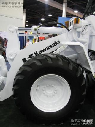 Conexpo2011之川崎混合动力装载机65ZHybrid