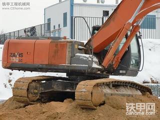 日立ZX330LC-3挖掘机