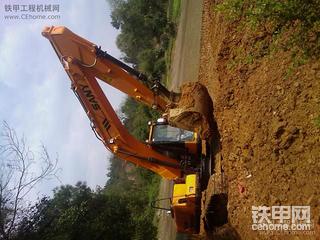 我3月26号份购买的小松sy205c-8挖掘机