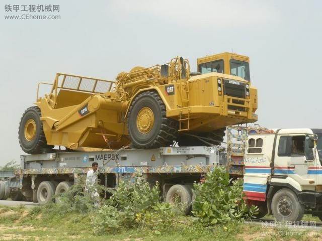 裝機(jī)柜進(jìn)備運！