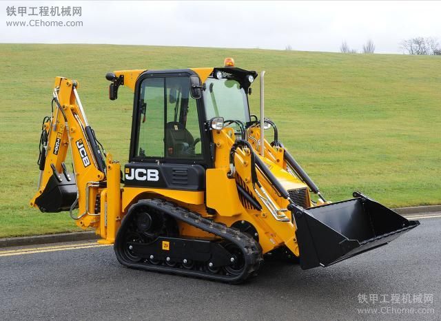 杰西博在中國推出履帶式兩頭忙車1CX T