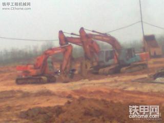 上午在工地拍的...