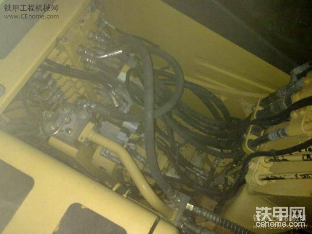 这个原装的炮头开关很给力！！