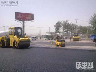 一水宝马格压路机,有钱!!!!!