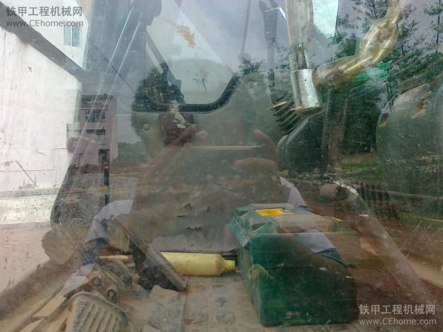 SY215-8S200小時(shí) 老是下雨 沒做什么事