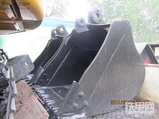 CAT307D
