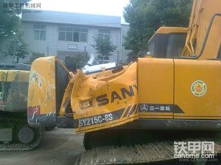 挖掘机最新爆料 周围朋友出的事故