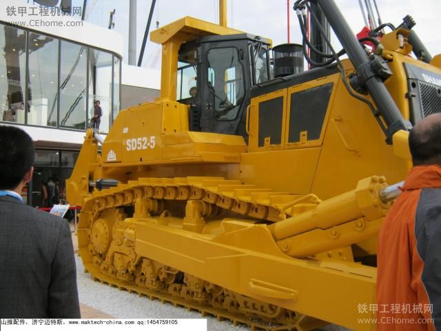 山推520推土机国内首发，国内最大！给力！！！