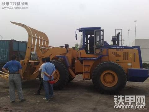 龍工抓草機
