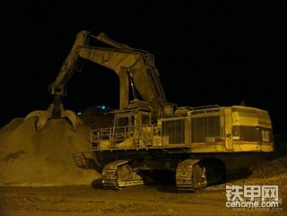 蓝天、大海、城市、矿区　卡特385！！！