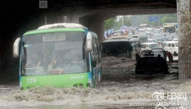 利比亞說中國(guó)的車平時(shí)不經(jīng)用 但是在戰(zhàn)場(chǎng)上的戰(zhàn)斗力很強(qiáng)