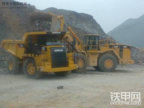 卡特772礦用自卸車
