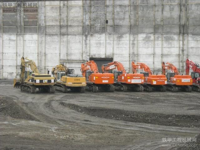 中型場面，主題公園基礎建設施工設備。