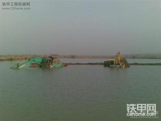 朋友空间的水挖泡澡图