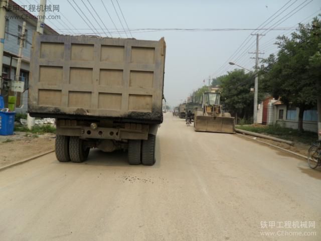 馬伸橋鎮(zhèn)老街鋪瀝青面層