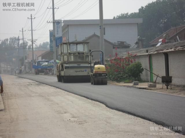 馬伸橋鎮(zhèn)老街鋪瀝青面層