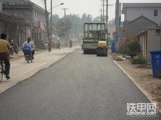 马伸桥镇老街铺沥青面层