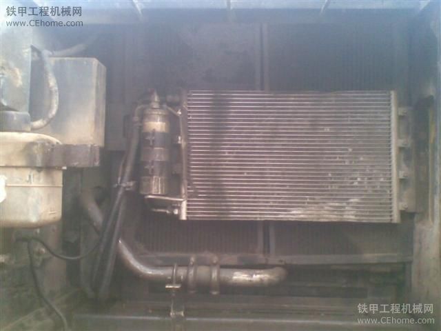 湖南長(zhǎng)沙中介出售住友 220LC-3 土方機(jī)