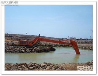 来张全景的怪物图。上次看的在海里，这次又全图。