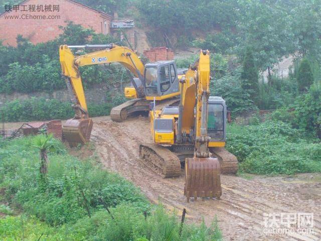 两台徐工
