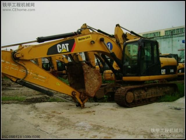 公司出售CAT320DGC