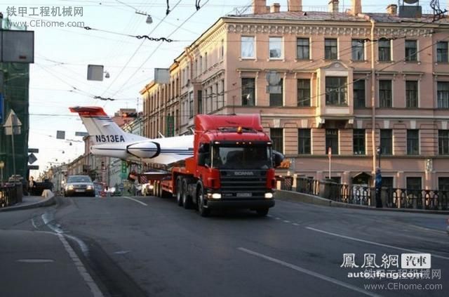 瞧瞧我們偉大的拖車