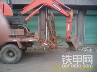有個(gè)長踏步，比較安全  。 