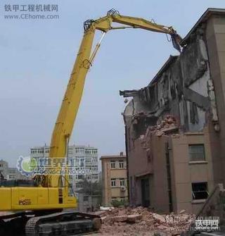 在一网页上看到的强悍挖机！